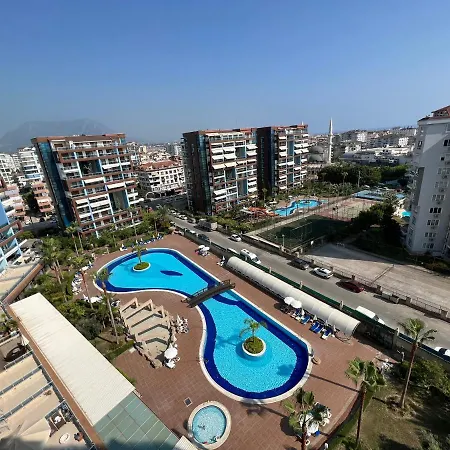 Crystal Park Apartment